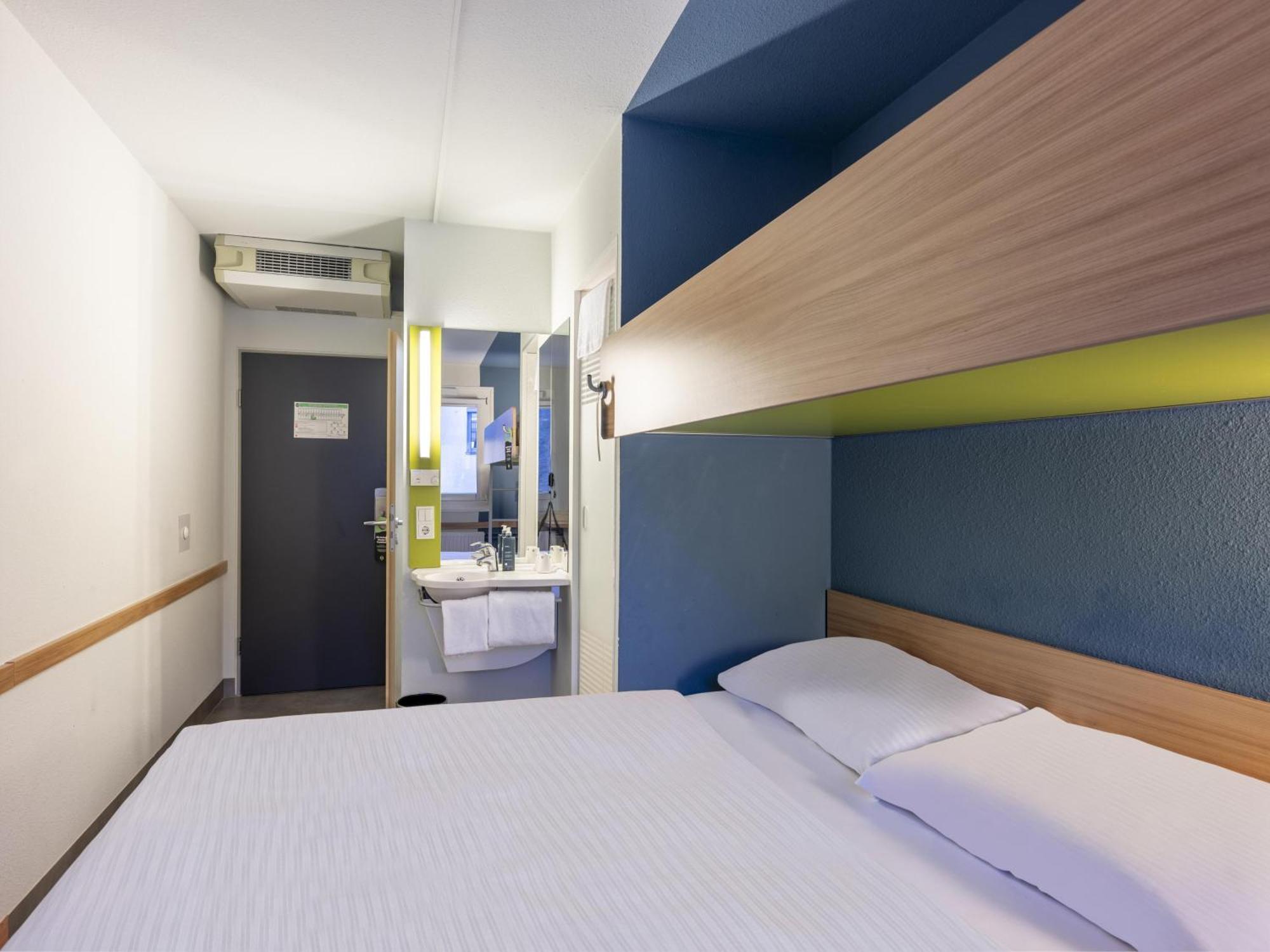 B&B Hotel Wuppertal-Oberbarmen Dış mekan fotoğraf